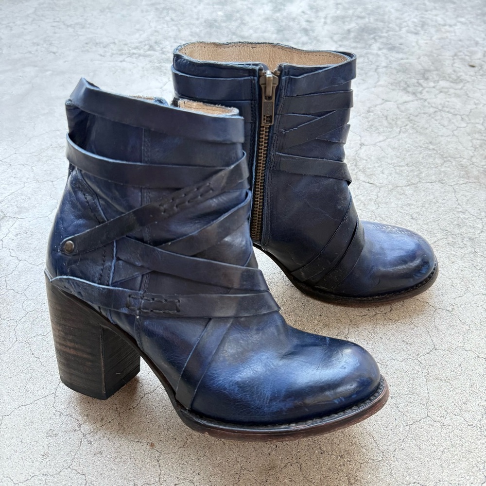 FREE BIRD By Steven Blue Gem Booties Ankle Boots